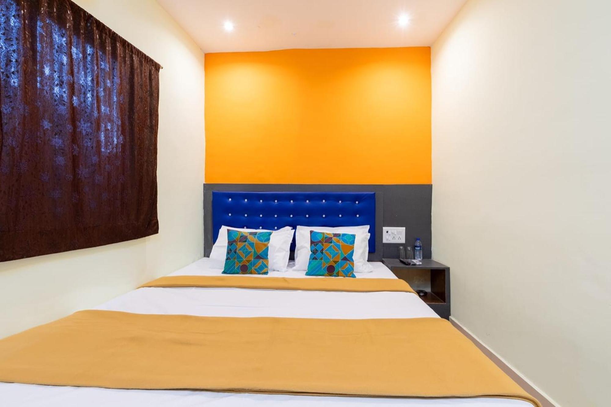 Hotel Shera Residency มุมไบ ภายนอก รูปภาพ